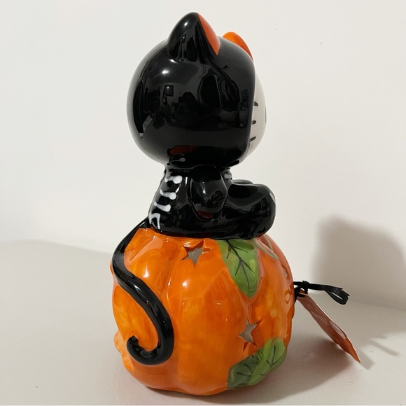 Hello Kitty Halloween Pumpkin Skeleton Ceramic - Picture 4 of 4